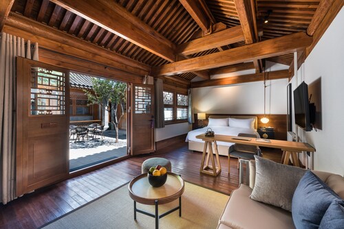 ManXin Qianmen Courtyard Hotel