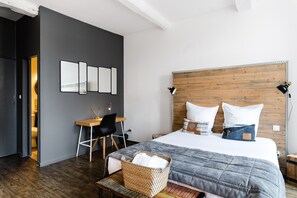Suite, Garden View (EXPLORATEURS - 2ème Etage) - La Maison Gustave (Narbonne)