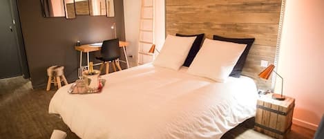 Suite, vistas al jardín (EXPLORATEURS - 2ème Etage)