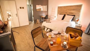 Suite, vue jardin (EXPLORATEURS - 2Ăšme Etage)