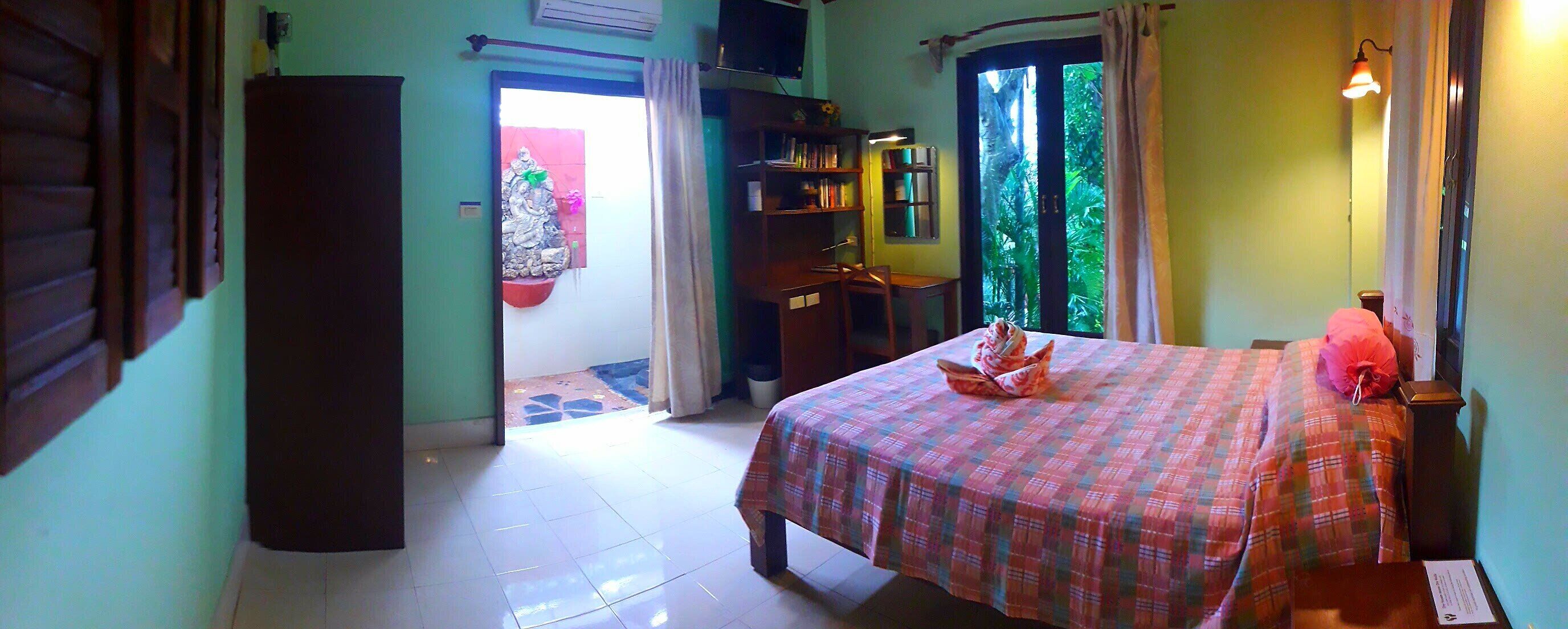 Photo - Shanti Lodge Phuket