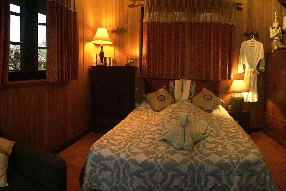 Penthouse | 1 Schlafzimmer, kostenloses WLAN, Bettwäsche