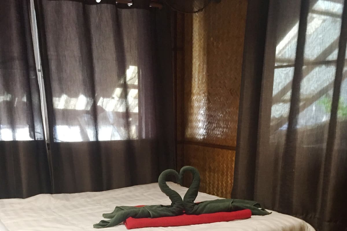 Traditional Double Fan | Wi-fi (inkludert) og sengetøy