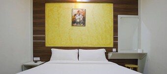 Golden Night Hotel Sunway