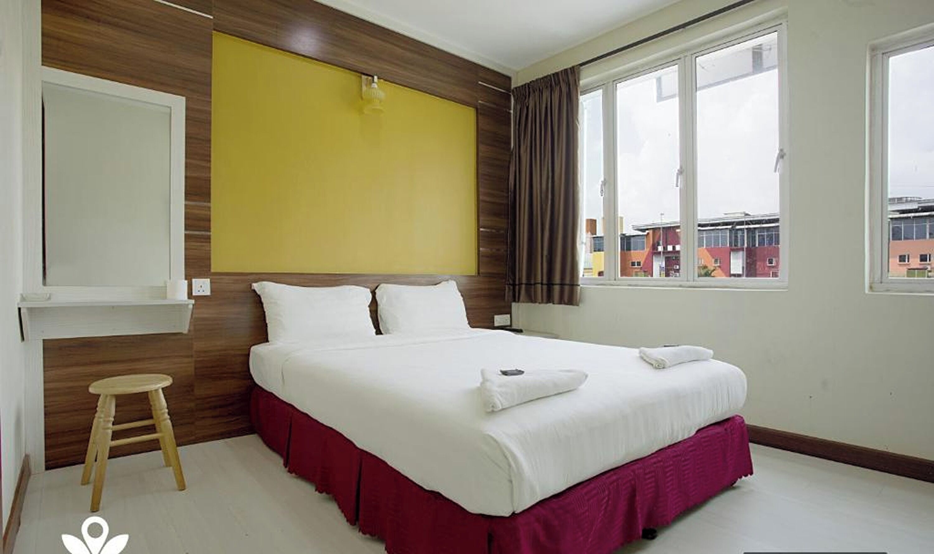 Deluxe Room | Desk, free WiFi, bed sheets