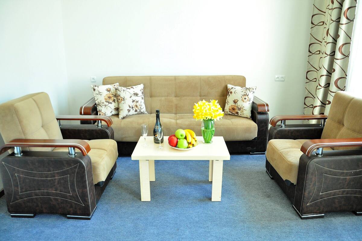 Suite, 1 Bedroom | Premium bedding, minibar, desk, blackout curtains