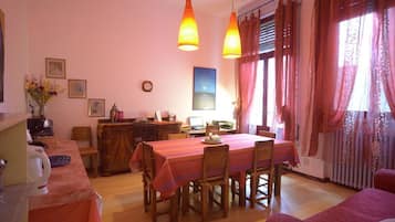 Colazione a base di specialità locali inclusa, servita tutte le mattine