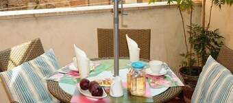 B&B Arabesque