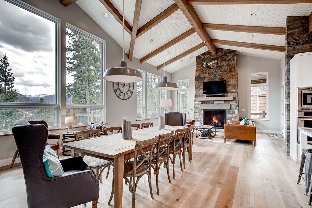 House, 4 Bedrooms | Dining