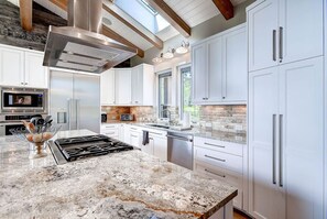 House, 4 Bedrooms | Private kitchen - Sunrise Ski Haus 4 Bedroom Home by RedAwning (Breckenridge)