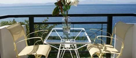 Chambre double ou avec lits jumeaux | Balcon