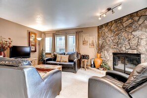 Condo, 2 Bedrooms | Living area | TV, fireplace, iPod dock - Park Place 101c 2 Bedroom Condo by RedAwning (Breckenridge)