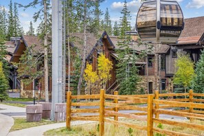 Townhome, 4 Bedrooms | Exterior