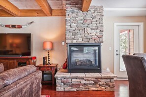 Condo, 2 habitaciones | Interior