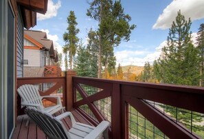 Townhome, 3 Bedrooms | Property grounds