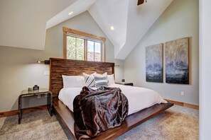 Townhome, 2 Bedrooms | 2 bedrooms, free WiFi - Main Street 2 Bedroom Townhouse by RedAwning (Breckenridge)