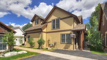 Townhome, 2 Bedrooms | Exterior