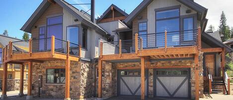 Townhome, 3 Bedrooms | Exterior