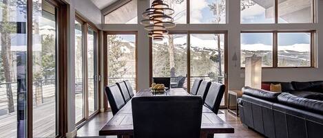 House, 4 Bedrooms | Interior