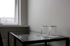 Deluxe Double Room, Private Bathroom - Graystone Guesthouse (Suðurnesjabær)