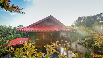 4 Bedroom House | Terrasse/Patio