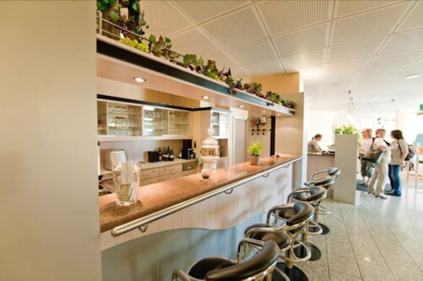 Bar (in der Unterkunft)