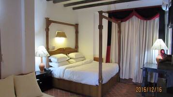 Escritorio y wifi gratis