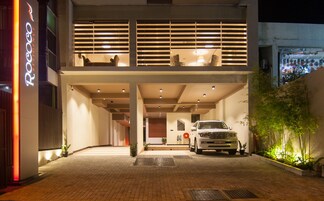 Front of property - evening/night