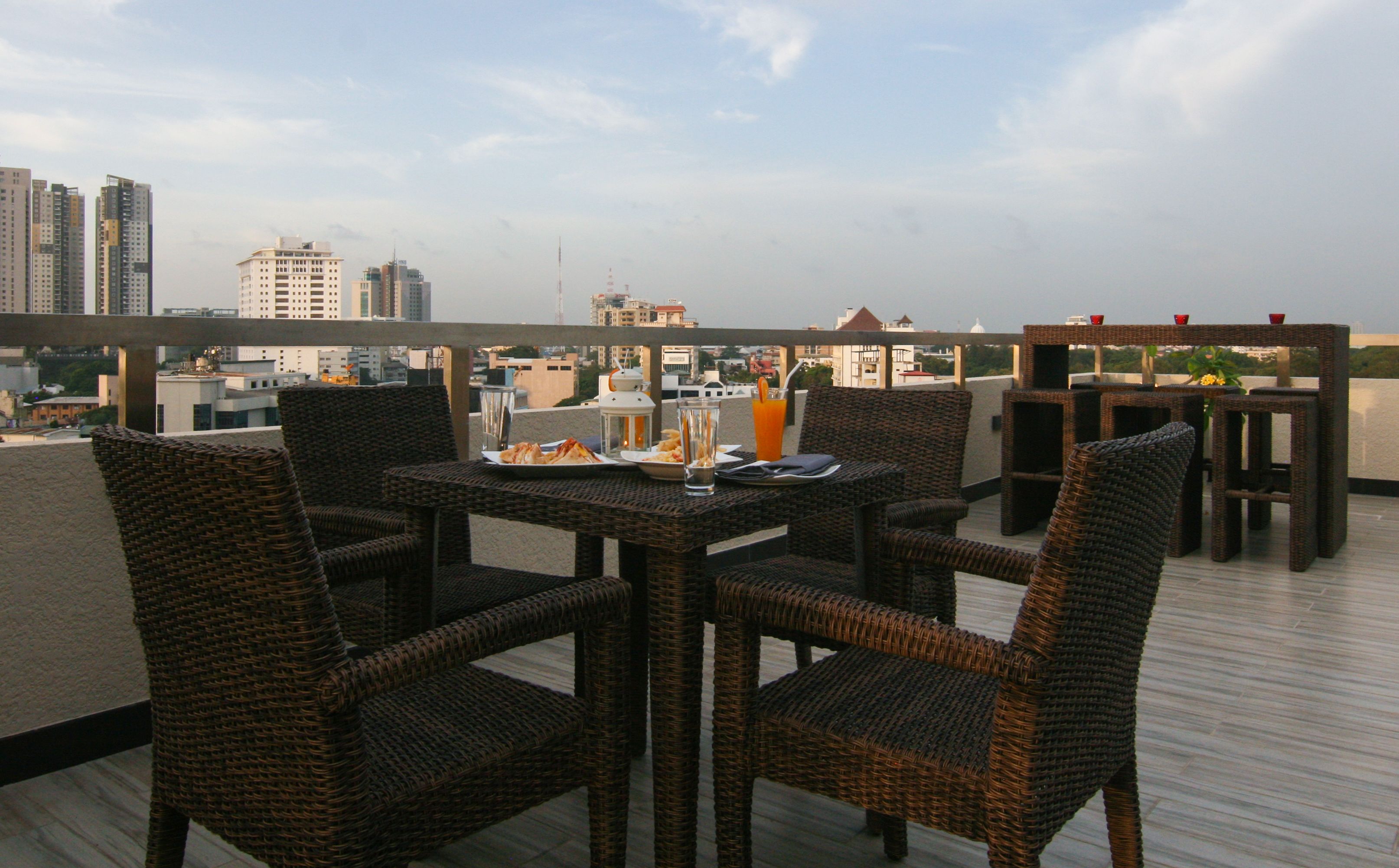 Tempat makan outdoor