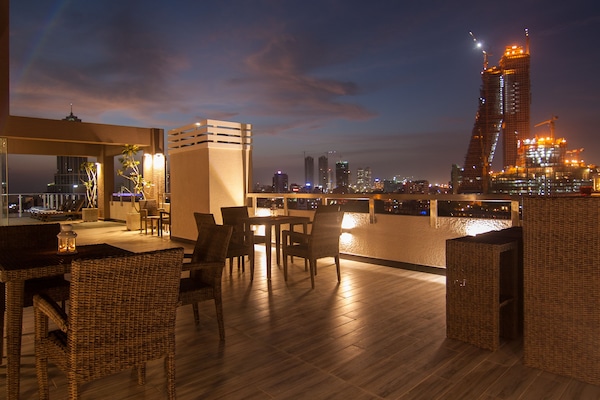 Tempat makan outdoor