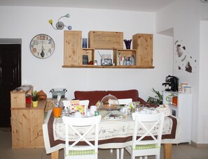 Petit déjeuner buffet compris tous les jours