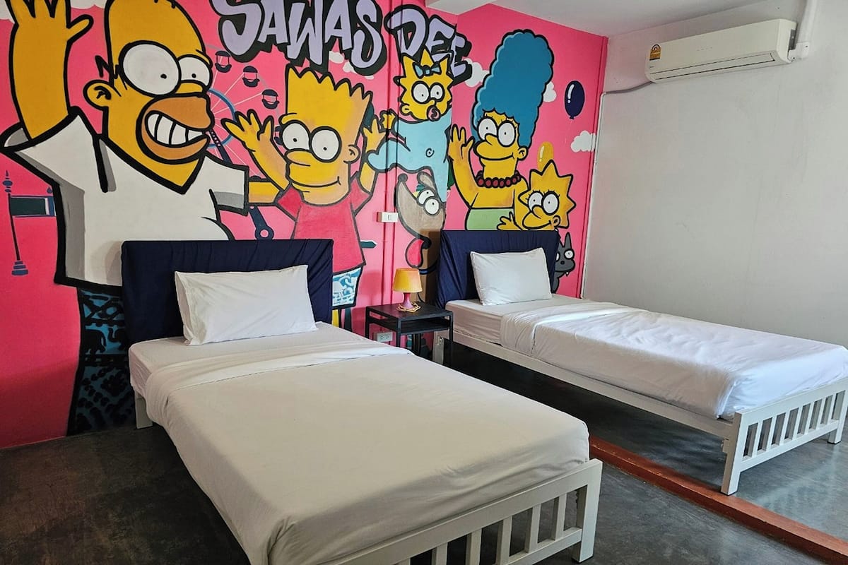 Desk, free WiFi, bed sheets