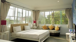 Habitación familiar | Escritorio, wifi gratis y ropa de cama 