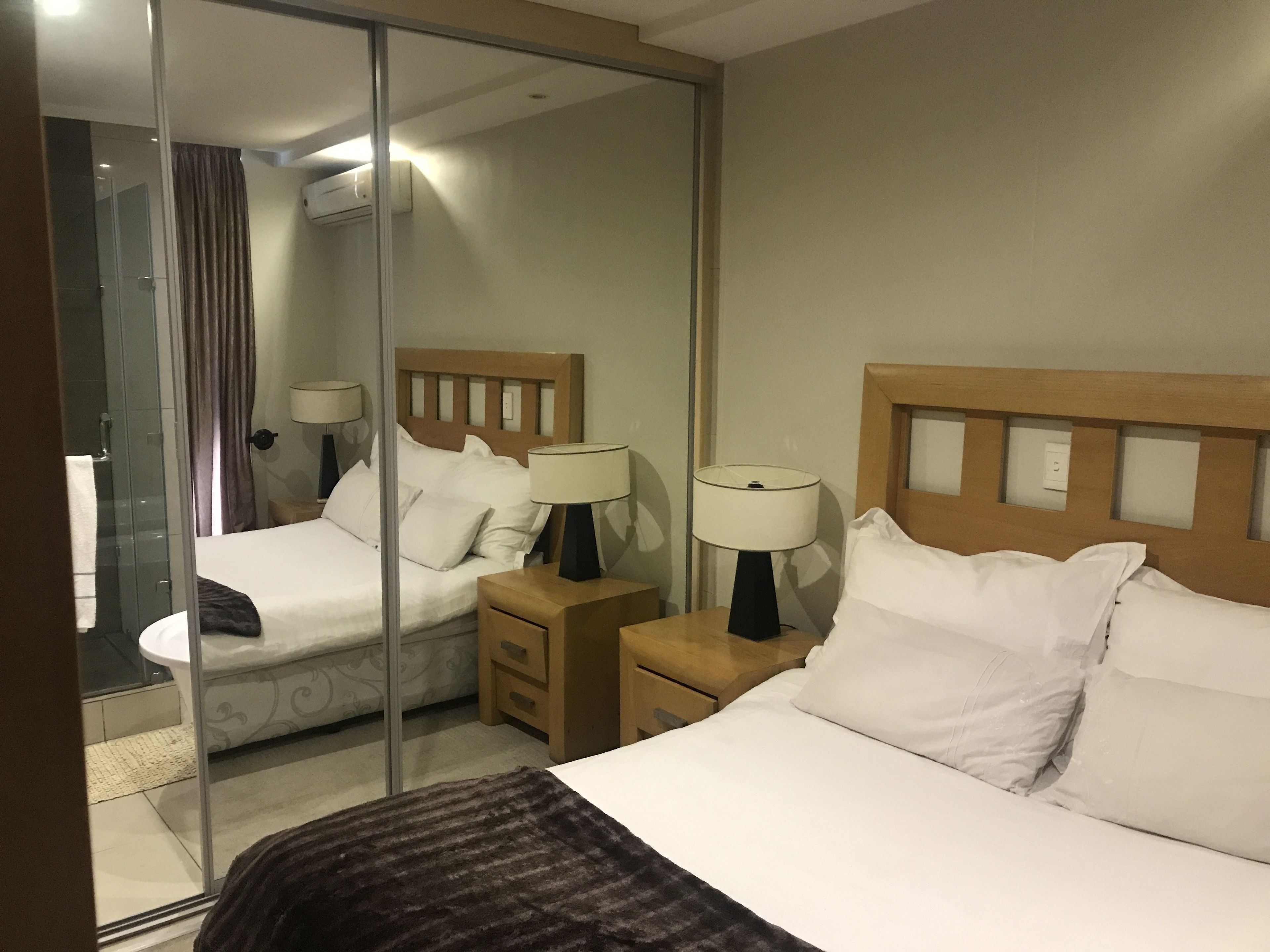 클래식 아파트, 침실 2개, 주방, 시내 전망 | 2 개의 침실, 객실 내 금고, 책상, 다리미/다리미판