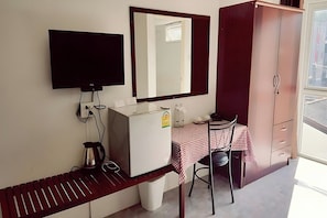 Standard Twin Room | View from room - Hotel De Ratt (Ratsada)