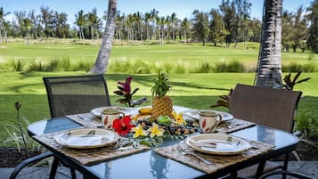 Condo, 2 Bedrooms | Outdoor dining