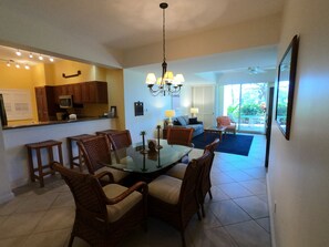 Condo, 2 Bedrooms | Dining - Vista Waikoloa E-105 2 Bedroom Condo by RedAwning (Waikoloa)