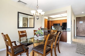 Condo, 2 Bedrooms | Private kitchen | Fridge, microwave, oven, coffee/tea maker - Shores At Waikoloa #234 At Bo Tree Tower 2 Bedroom Condo by RedAwning (Waikoloa)
