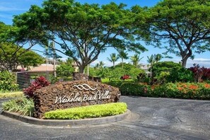 Condo, 2 Bedrooms | Exterior