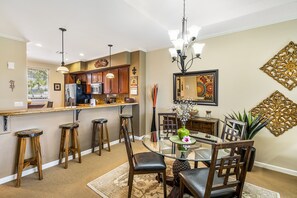 Apartment, 2 Schlafzimmer | Speisen
