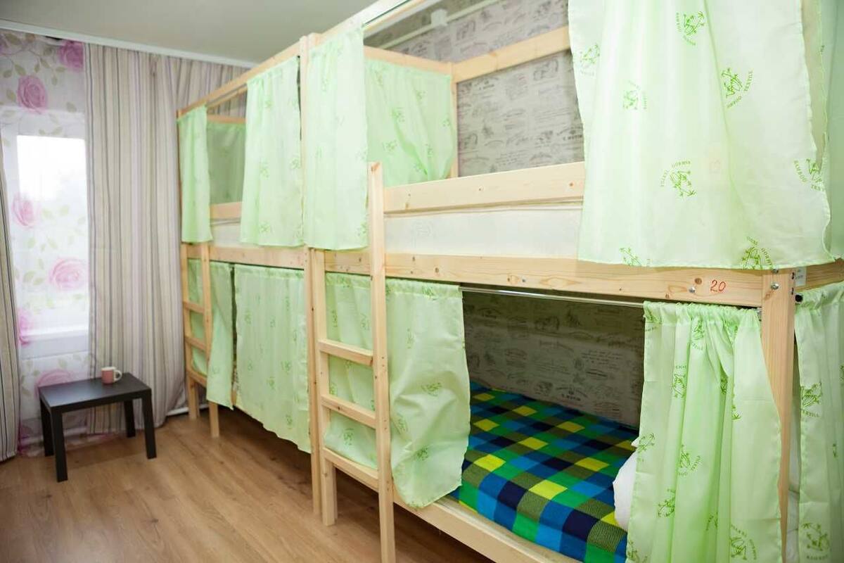 Dormitorio compartido, dormitorio mixto, baño compartido (8 guests) | Tabla de planchar con plancha, wifi gratis y ropa de cama