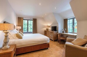 Family Suite, 2 Bedrooms, Garden View