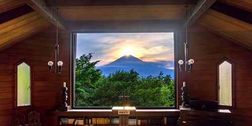 YMCA International Youth Center TOZANSO