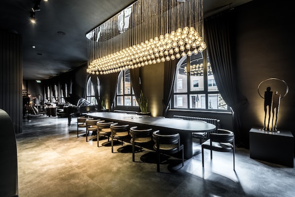 Reception - Black Hotels Cologne (Cologne)