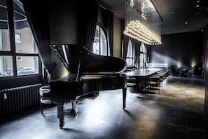 Reception - Black Hotels Cologne (Cologne)