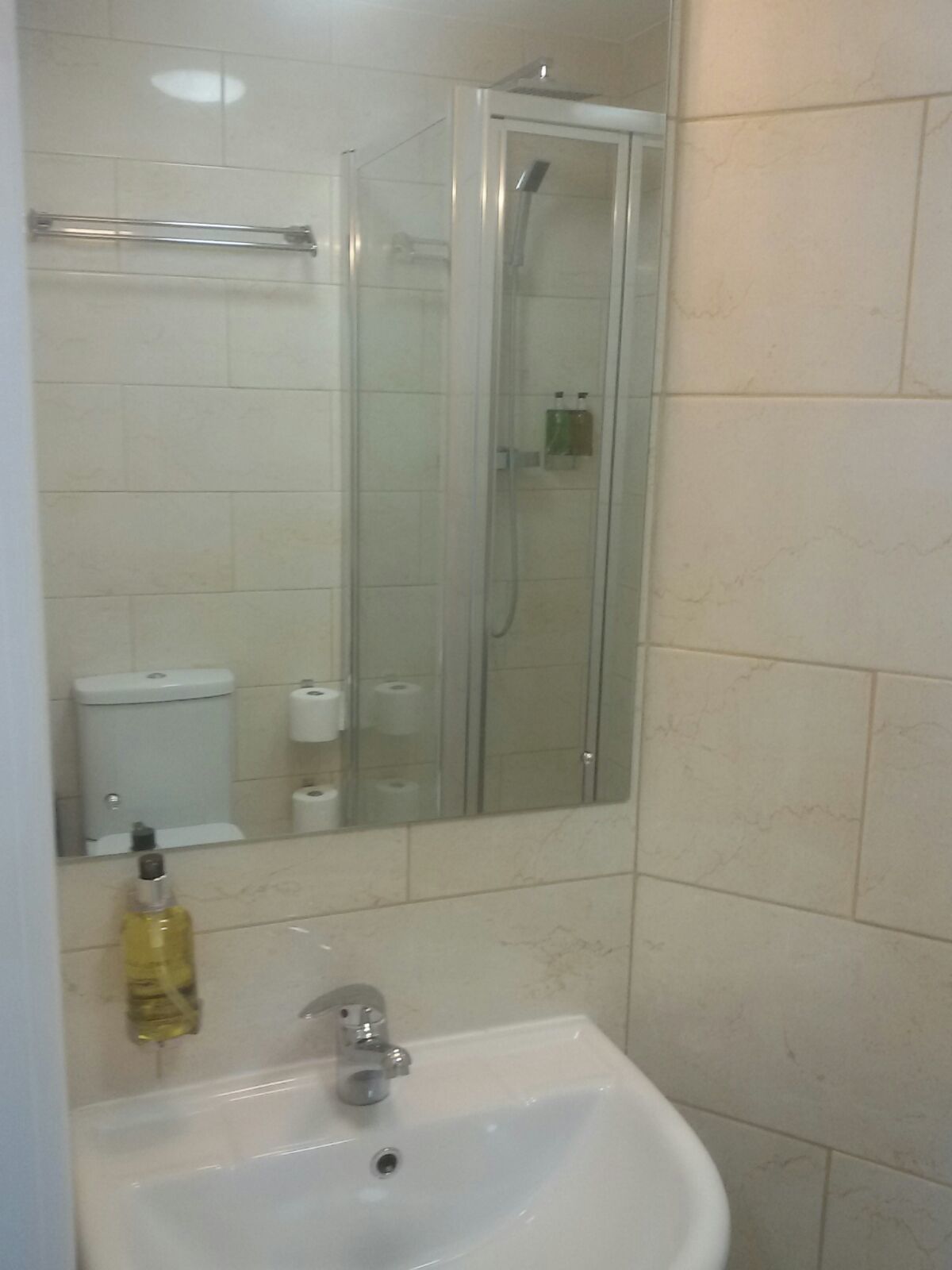 triple room, 1 bedroom | bathroom | shower, towels