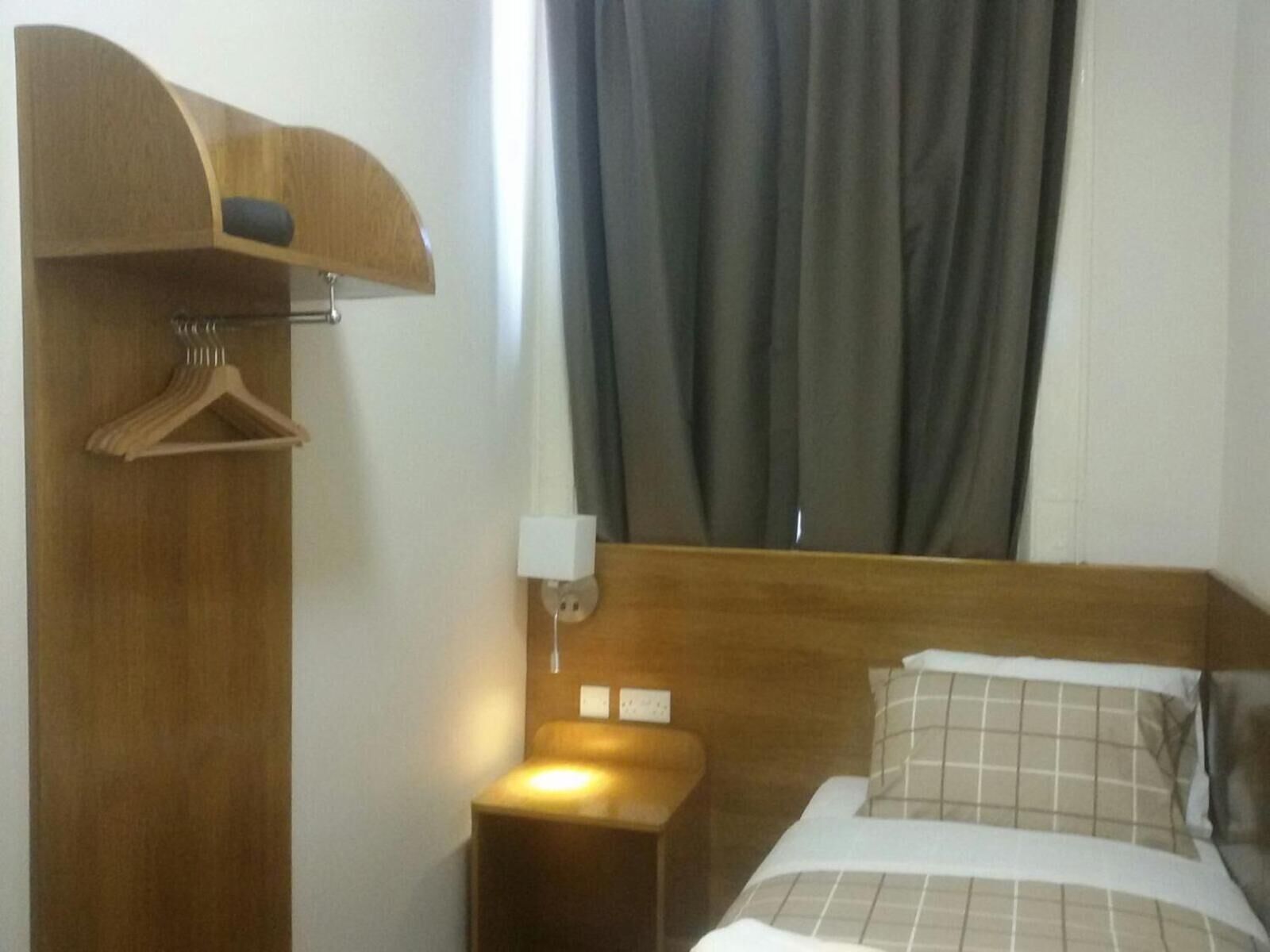 premium bedding, iron/ironing board, bed sheets