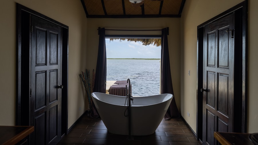 Lina Point Belize Overwater Resort