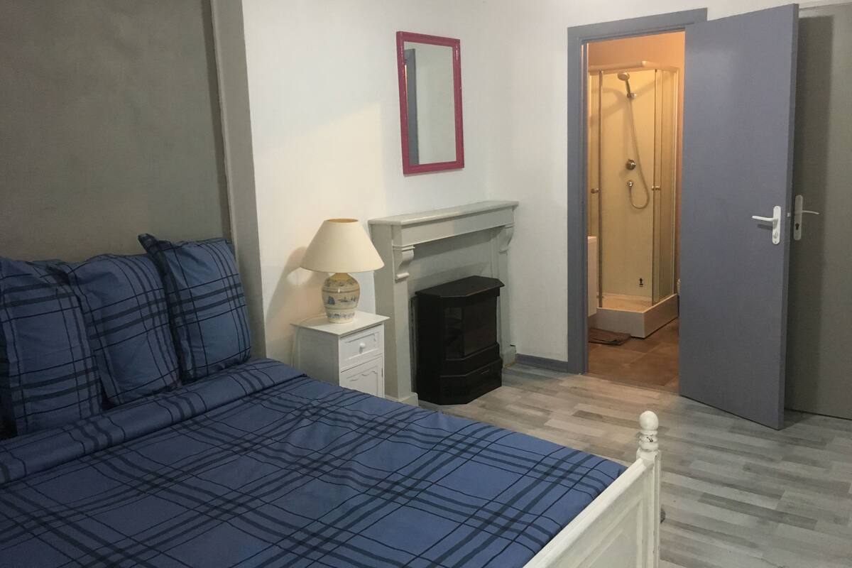 Double Room | Free WiFi