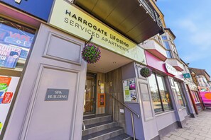 Exterior - Harrogate Lifestyle Luxury Serviced ApartHotel (Harrogate)